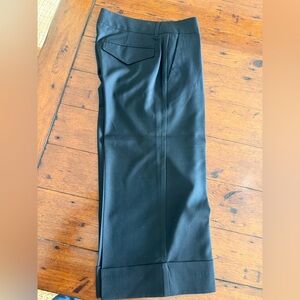 Billy Blues size 8 black wide cuffed cropped pants with tailored look!